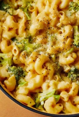 One Pot Healthy Broccoli Mac and Cheese