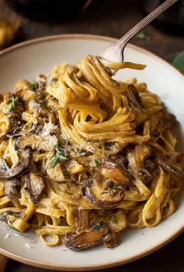 Caramelized Leek and Mushroom Gruyere Pasta