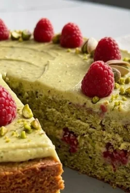 Pistachio Raspberry Cake