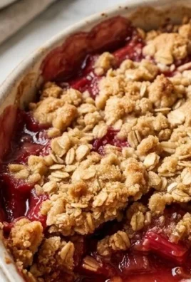 Easy Rhubarb Crisp
